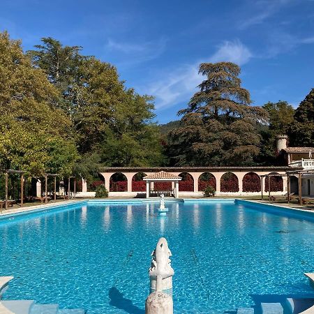 Chateau De Fontager Hotel Serves-sur-Rhône Buitenkant foto